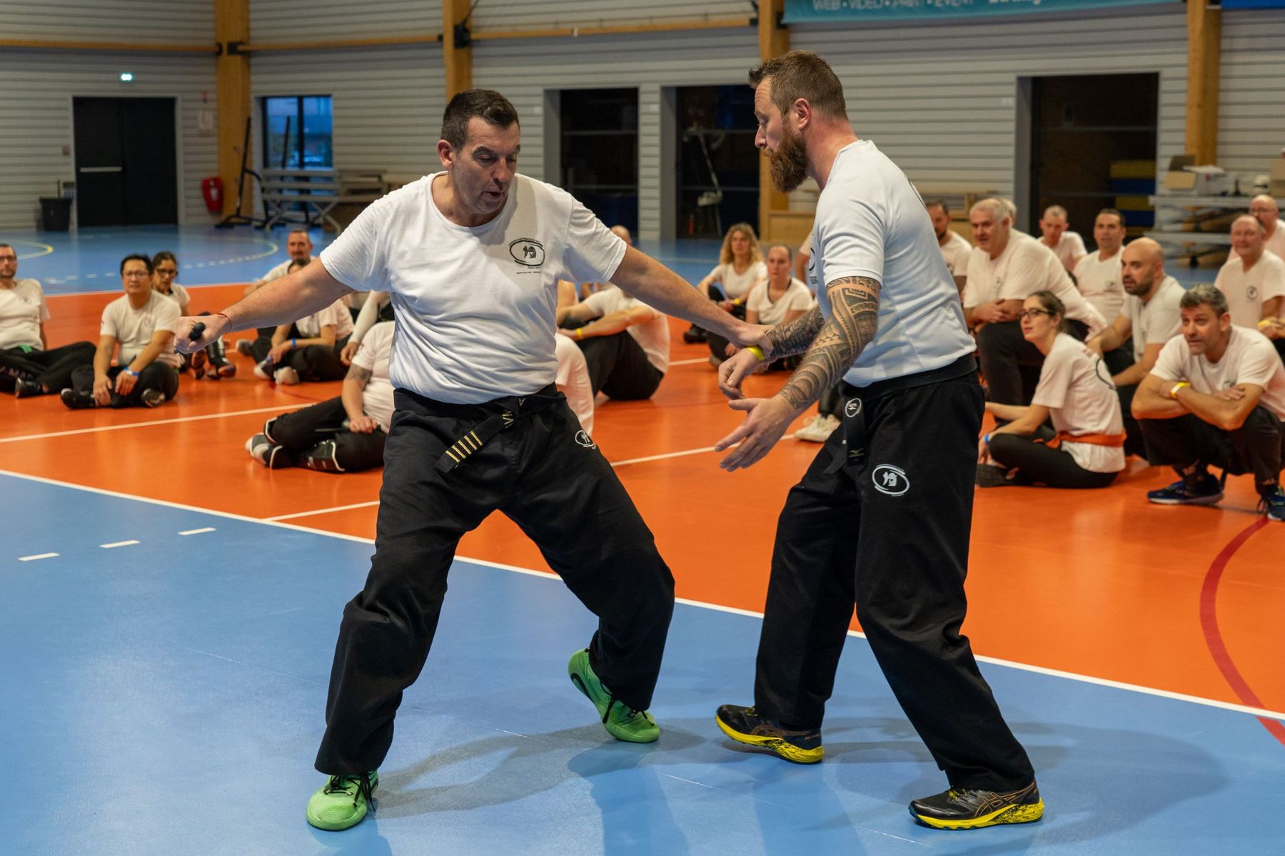 Entraînement de Krav Maga au Centre sportif LE111 de Terville, en Moselle